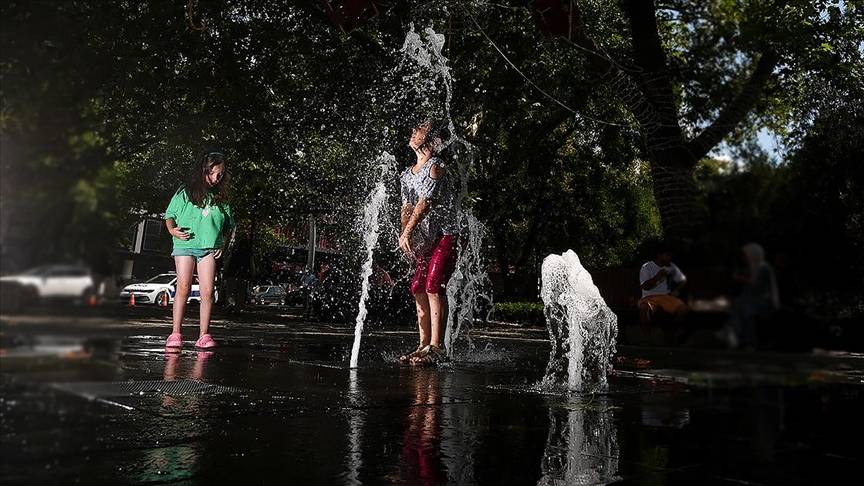 Yazdan kalma günler geri geliyor! Meteoroloji haritayı paylaştı: Bu illerde termometre 29 dereceyi gösterecek 4